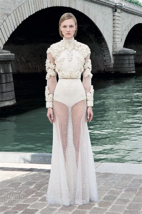 givenchy 2011 fw|Givenchy Fall 2011 Couture Collection .